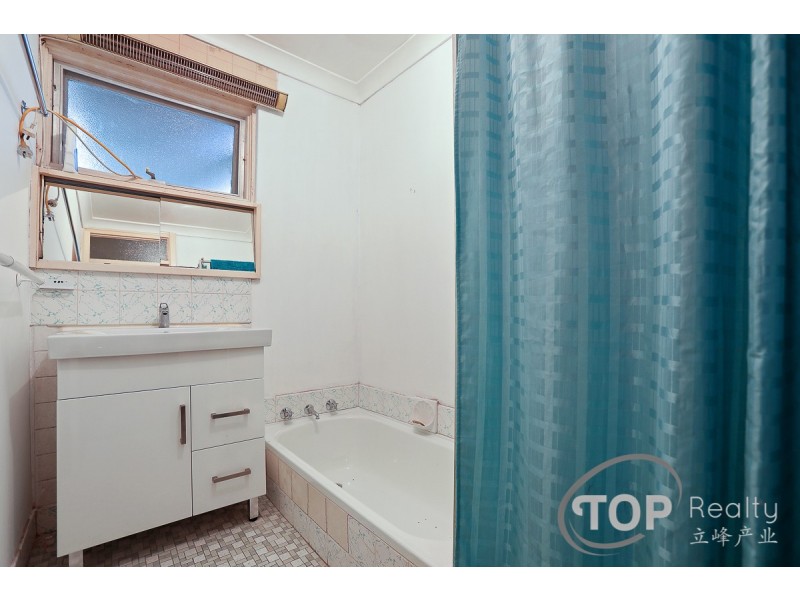 21 Orlestone Street, Gosnells WA 6110