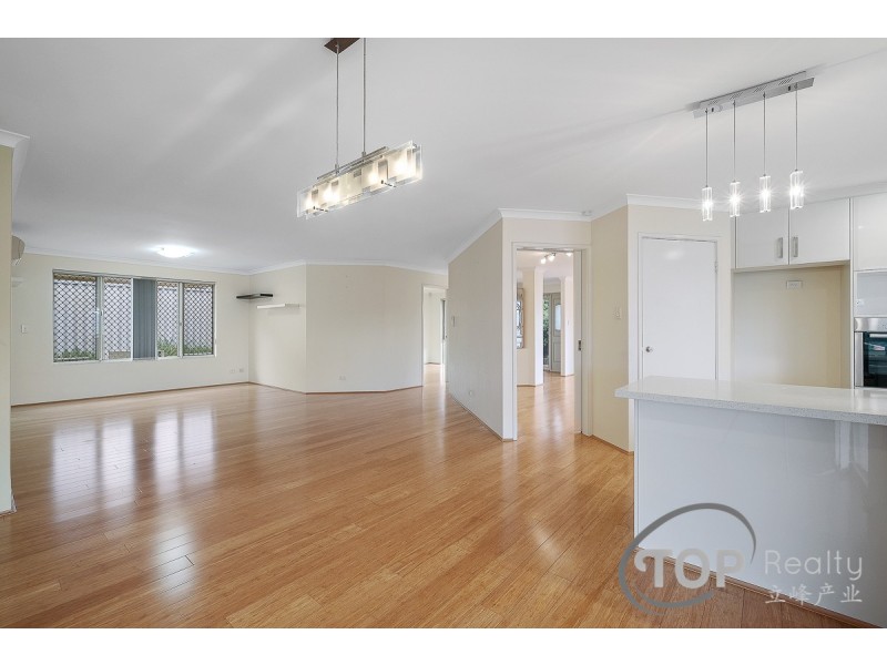 11 Hawker Close, Kardinya WA 6163