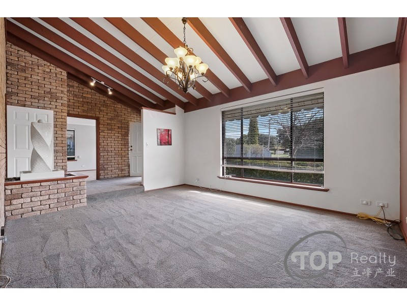 17 Silky Oak Lane, Willetton WA 6155