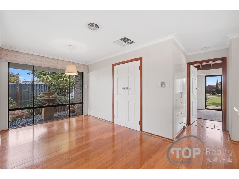 17 Silky Oak Lane, Willetton WA 6155