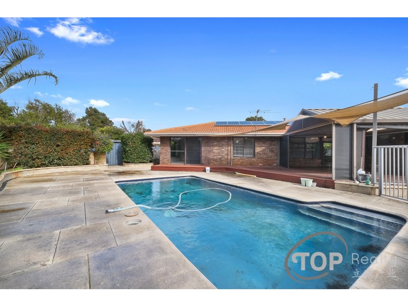 17 Silky Oak Lane, Willetton WA 6155