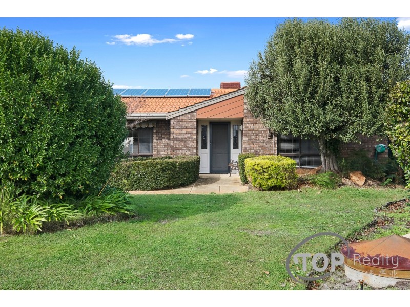 17 Silky Oak Lane, Willetton WA 6155