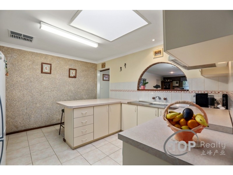 30 Collins Road, Willetton WA 6155