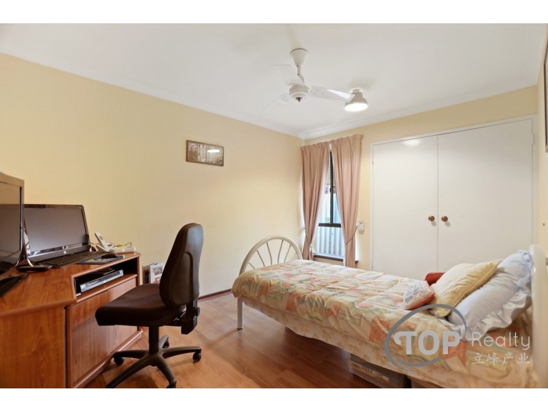 30 Collins Road, Willetton WA 6155
