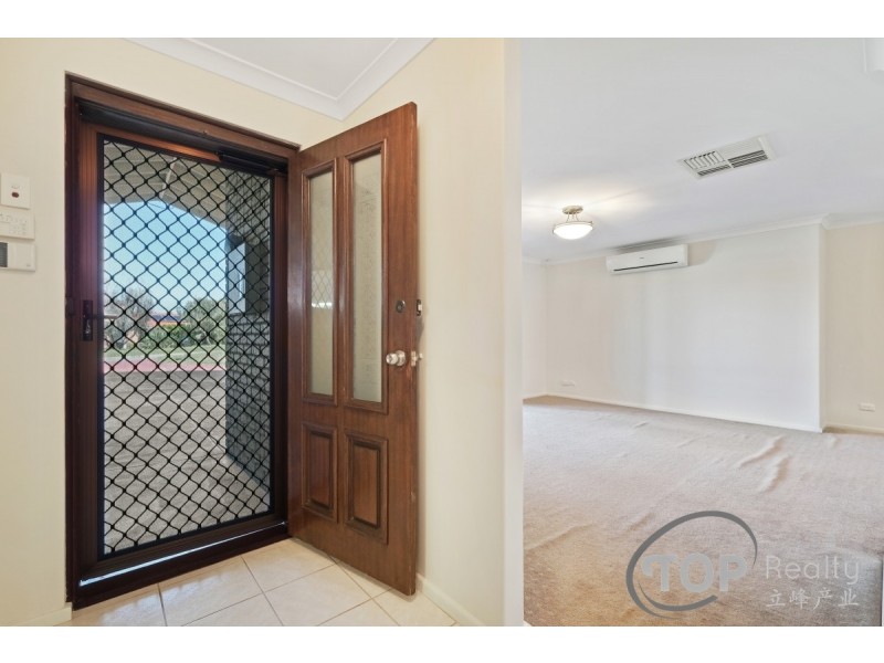 15A Jasmine Loop, Willetton WA 6155