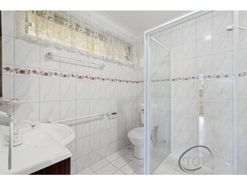 24 Bass Road, Bull Creek WA 6149