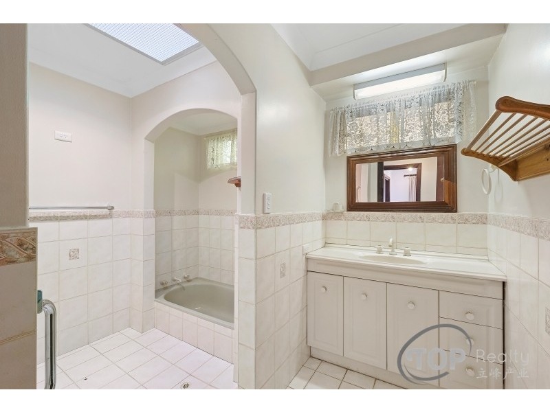 24 Bass Road, Bull Creek WA 6149