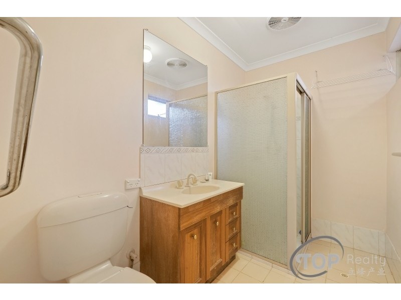 24 Bass Road, Bull Creek WA 6149