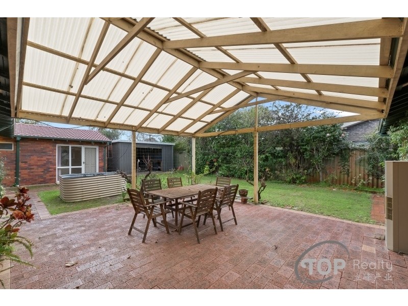 24 Bass Road, Bull Creek WA 6149