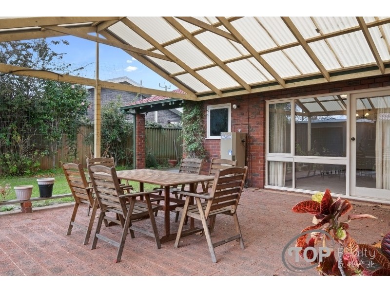 24 Bass Road, Bull Creek WA 6149