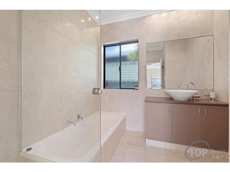 3A Kasarina Road, Riverton WA 6148