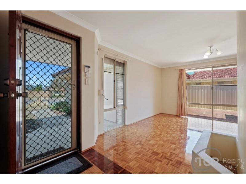 11 Hackett Pass, Winthrop WA 6150