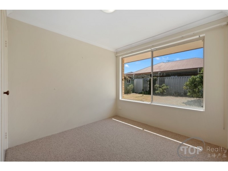 11 Hackett Pass, Winthrop WA 6150