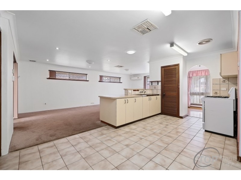 11 Merley Way, Parkwood WA 6147