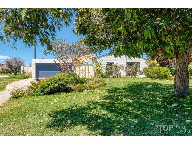 35 Paperbark Drive, Willetton WA 6155
