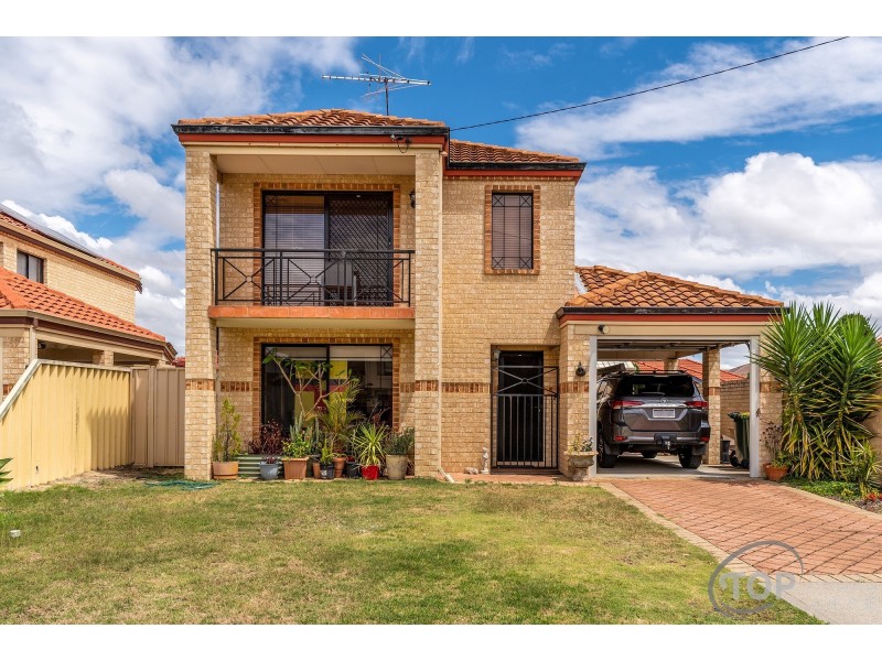 11 Lowry Street, Shelley WA 6148