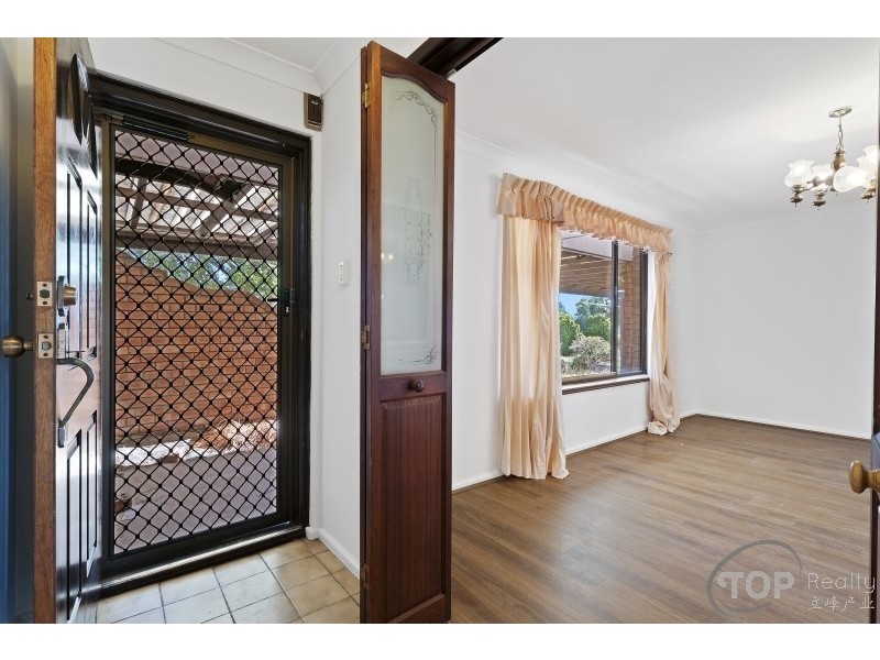 7 Sunbird Court, Willetton WA 6155