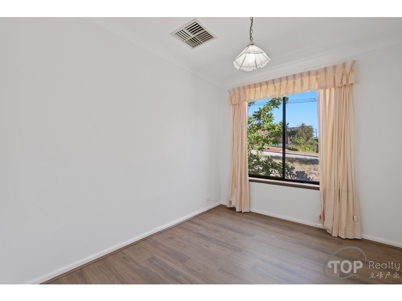 7 Sunbird Court, Willetton WA 6155