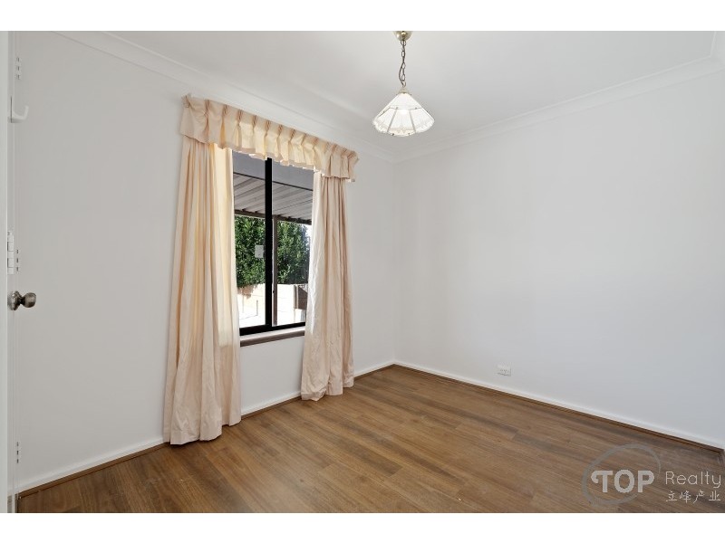 7 Sunbird Court, Willetton WA 6155
