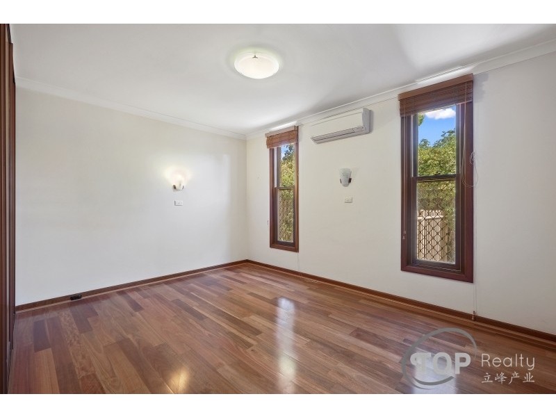 10A Throsby Street, Shelley WA 6148