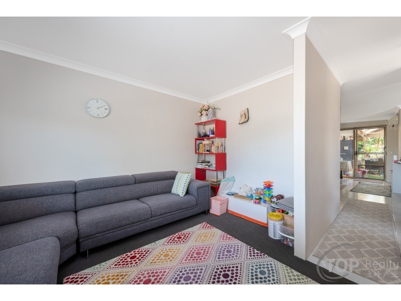 25 Myrna Way, Parkwood WA 6147