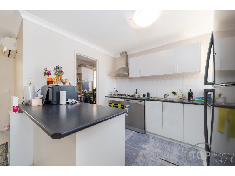 25 Myrna Way, Parkwood WA 6147