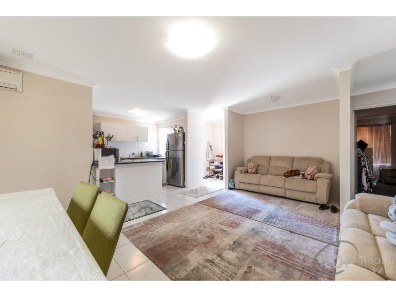 25 Myrna Way, Parkwood WA 6147