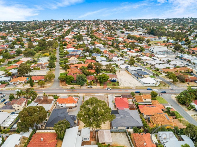 12A North Lake Road, Alfred Cove WA 6154