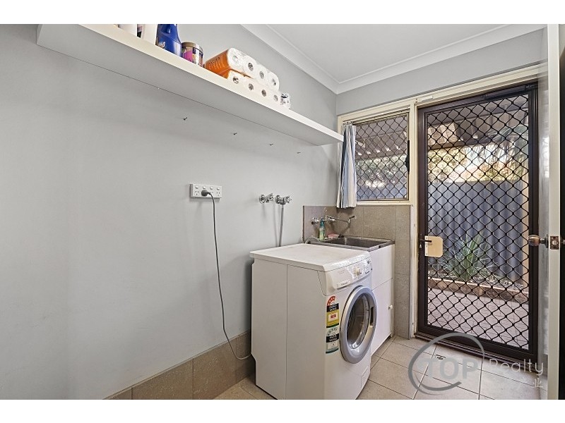 17B Chaparral Crescent, Willetton WA 6155