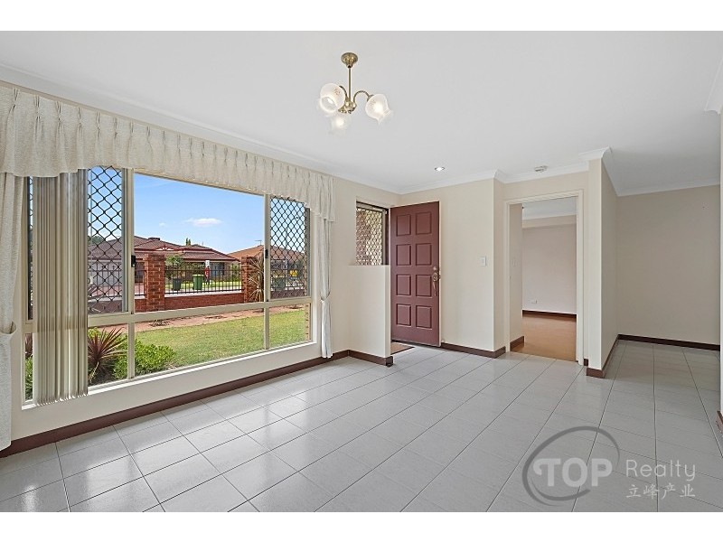 Unit 6/44 Turnbury Park Drive, Jandakot WA 6164