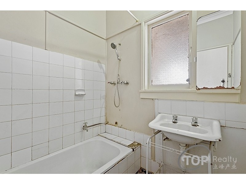 16 McManus Street, Wilson WA 6107