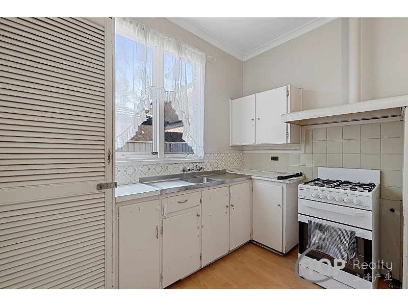 16 McManus Street, Wilson WA 6107