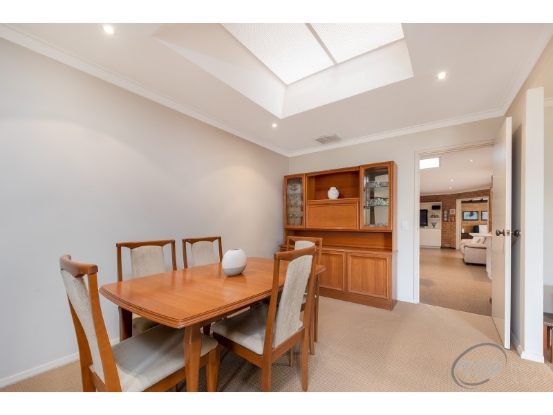 8 Rummer Way, Bateman WA 6150