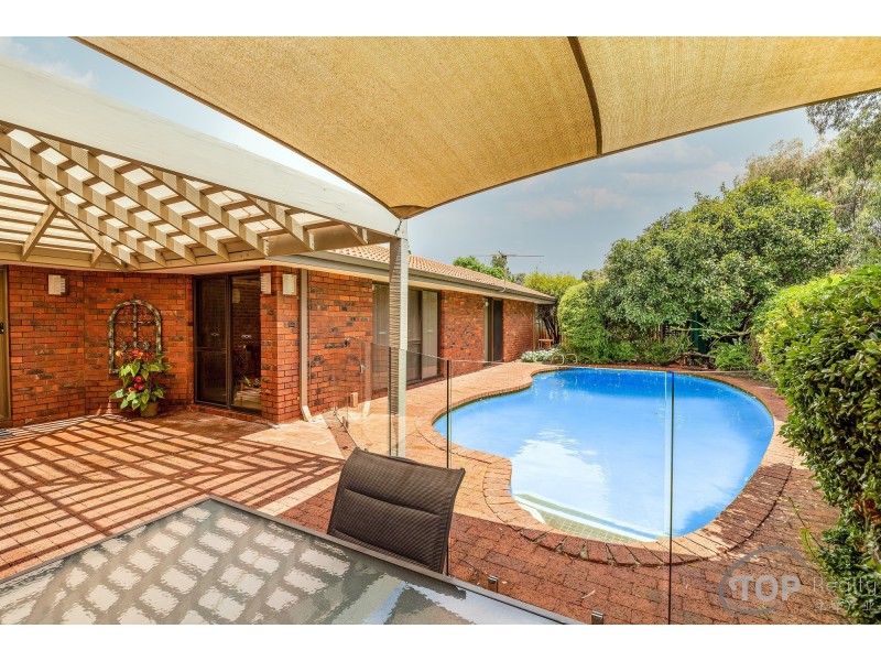 8 Rummer Way, Bateman WA 6150