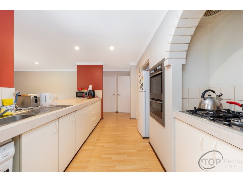 17 Ruffian Loop, Willetton WA 6155