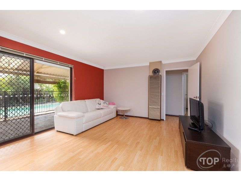 17 Ruffian Loop, Willetton WA 6155