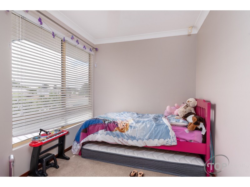 17 Ruffian Loop, Willetton WA 6155