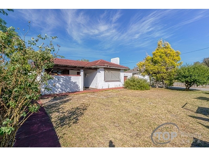 268 Spencer Road, Thornlie WA 6108
