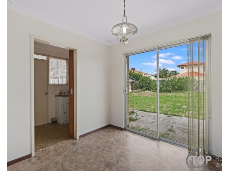 6 Scribbly Gum Square, Willetton WA 6155