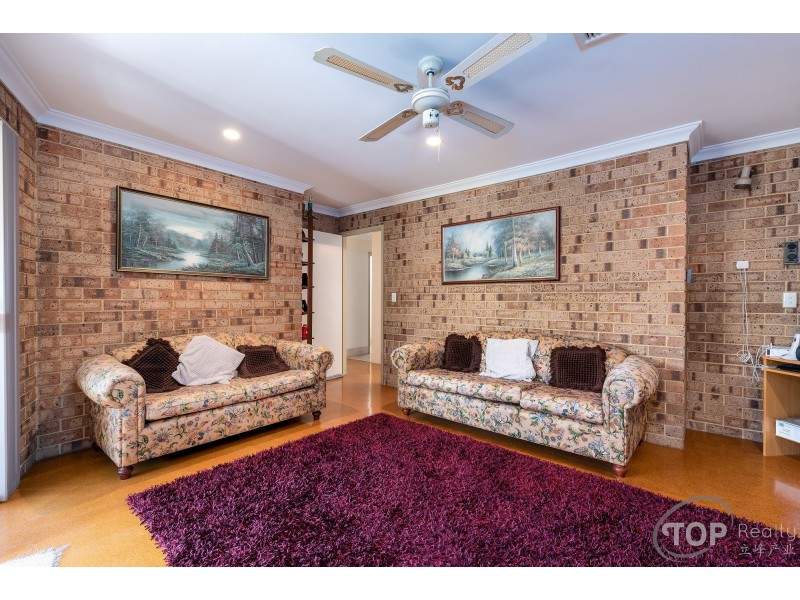 8 Gransmoor Way, Willetton WA 6155