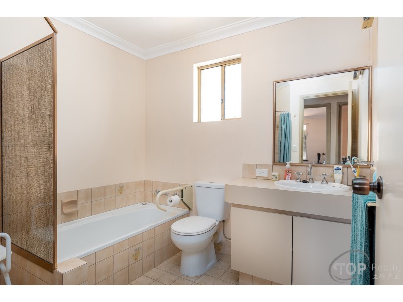 8 Gransmoor Way, Willetton WA 6155