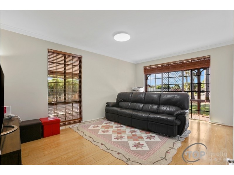 8 Dane Place, Willetton WA 6155