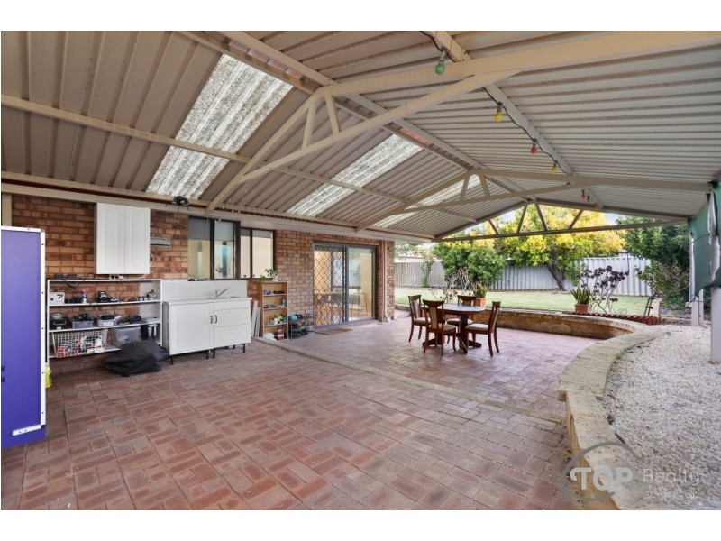 8 Dane Place, Willetton WA 6155