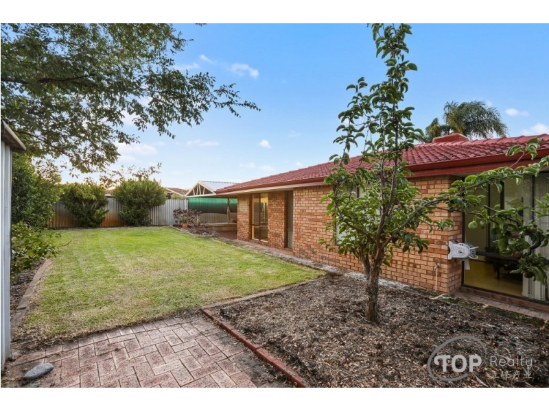 8 Dane Place, Willetton WA 6155