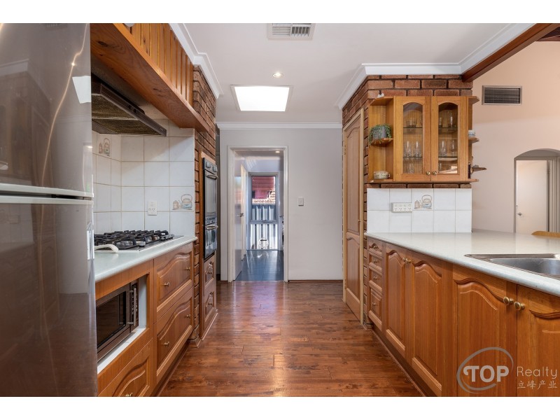 3 Kingsford Drive, Willetton WA 6155