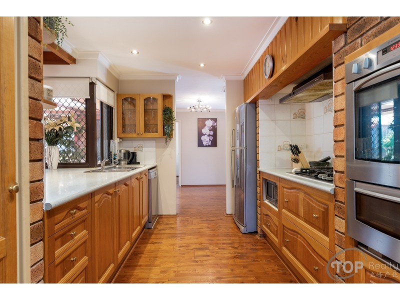 3 Kingsford Drive, Willetton WA 6155