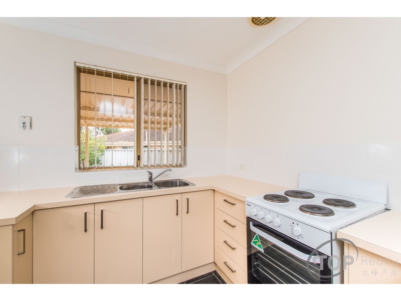 Unit 3/68 Tribute St East, Shelley WA 6148