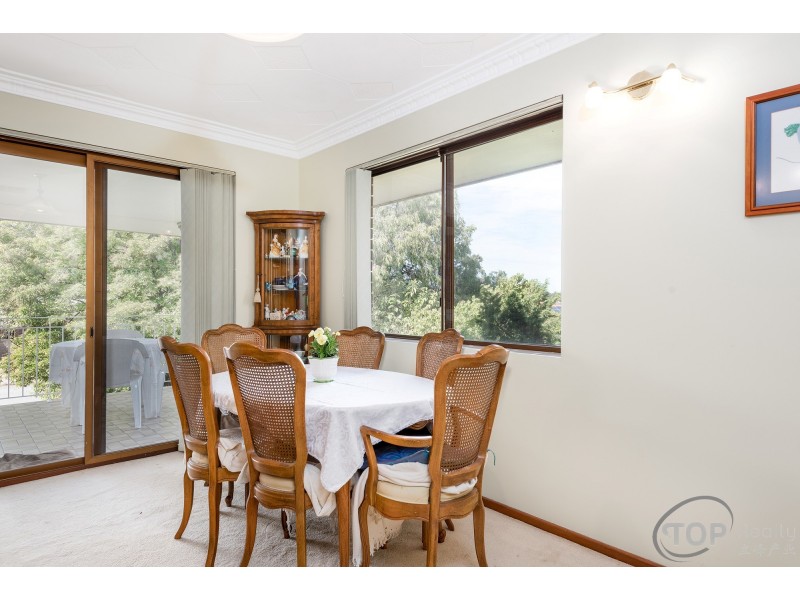 13 Pearson Crescent, Bull Creek WA 6149