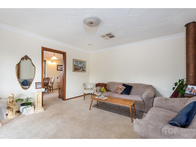 13 Pearson Crescent, Bull Creek WA 6149