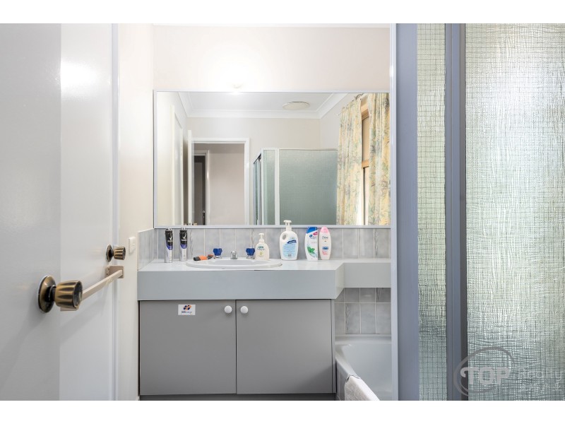 4A Finch Place, Bull Creek WA 6149